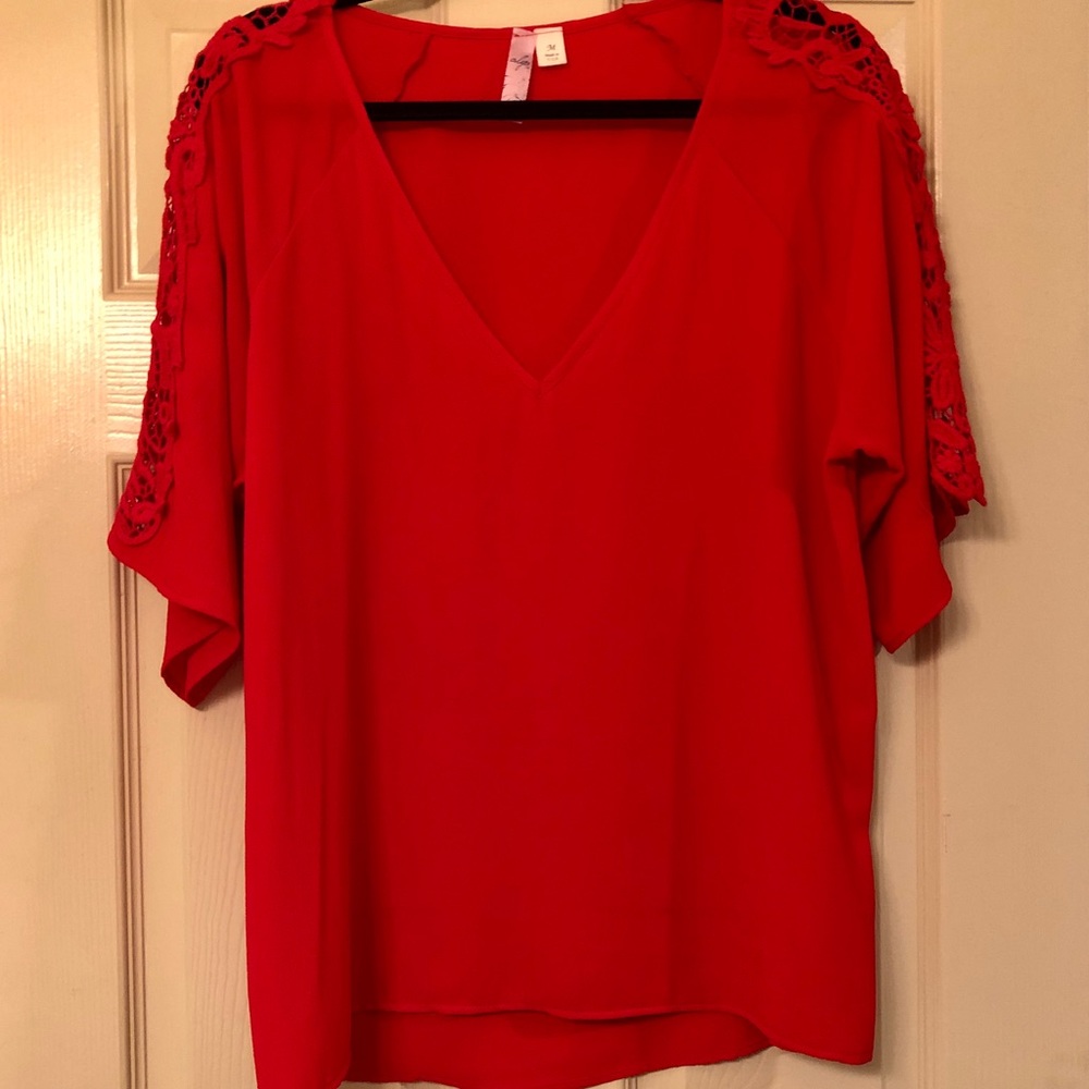 Altar’d State flowy top